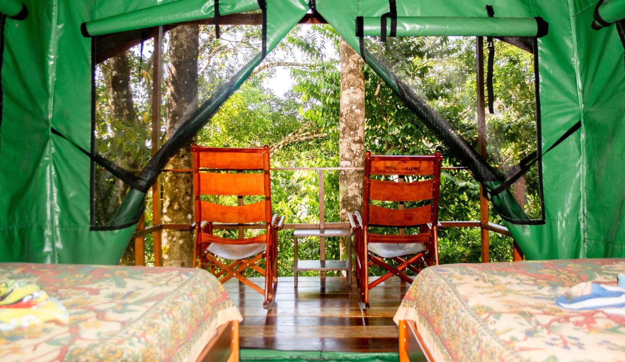 Luna Lodge Carate Exterior photo